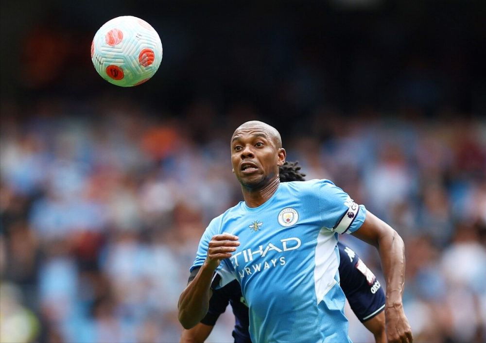 乐鱼官方网站 -包含太狠了！西亚卡姆连续十二场比赛得分超过败北阿斯顿维拉赛后门线救险，今晨深圳男篮单刀错失的词条